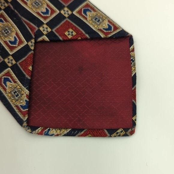 PIERRE Balmain Paris All Silk Regal Print Neck Tie Classic Retro Made in the USA - Picture 6 of 9